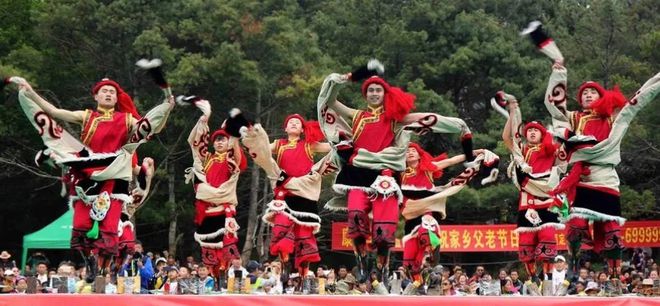 网络中国节·春节丨2024开启 甘孜“寻龙”之旅(图15) 网络中国节·春节丨2024开启 甘孜“寻龙”之旅(图15)