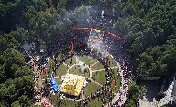 网络中国节·春节丨2024开启 甘孜“寻龙”之旅(图14) 网络中国节·春节丨2024开启 甘孜“寻龙”之旅(图14)