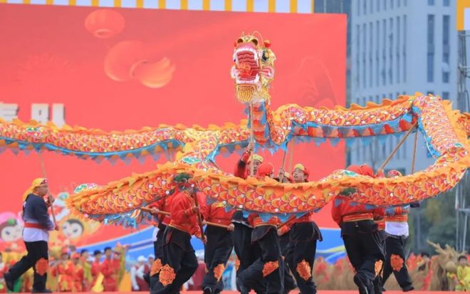 网络中国节·春节丨2024开启 甘孜“寻龙”之旅(图17) 网络中国节·春节丨2024开启 甘孜“寻龙”之旅(图17)
