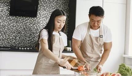 装修完婚房后女人得知房本上写的是小姑子名字怒斥：太会算计(图6)