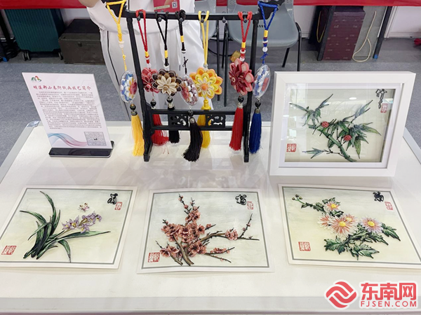 探访中国工艺美术博览会福建馆：传统技艺焕发新活力(图1)