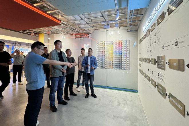 紧盯需求变化全链路赋能发展2024年中国家装百强企业抽样调研走进俏业家装饰(图1)