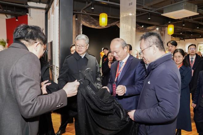 2024海宁中国·国际家用纺织品（春季）博览会正式启动(图2)