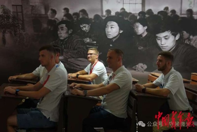 见天地见自己：中国青年报2024年度照片(图33)