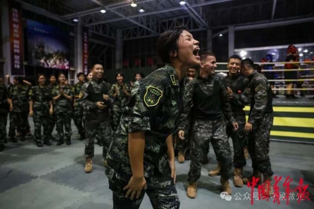 见天地见自己：中国青年报2024年度照片(图40)