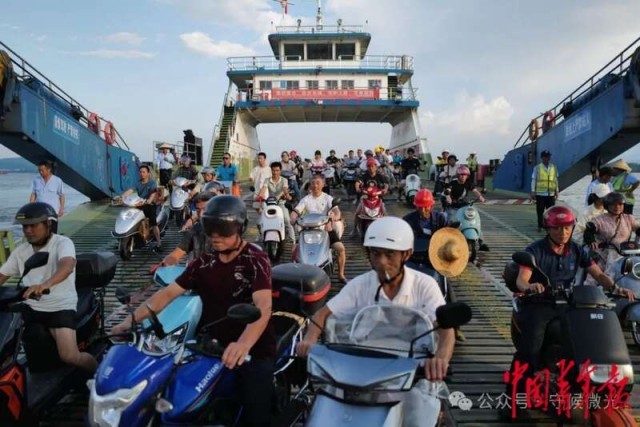 见天地见自己：中国青年报2024年度照片(图10)