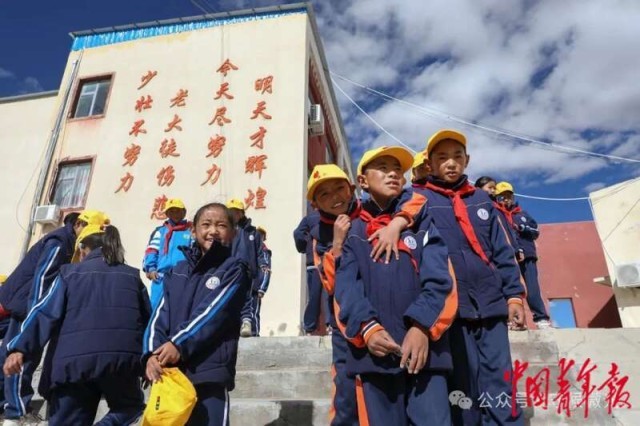 见天地见自己：中国青年报2024年度照片(图42)