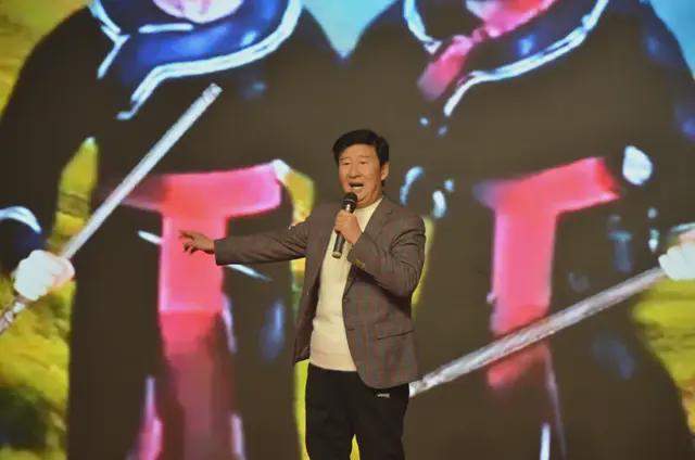 由超凡装饰赞助的郑州健身2024年度盛典成功举行(图3)